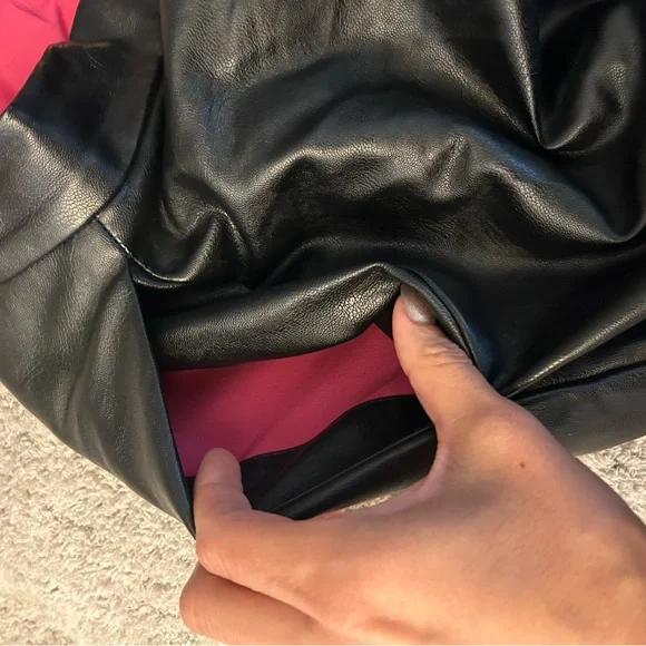 Vixen by Micheline Pitt Black Vegan leather circle skirt - Picture 4 of 6